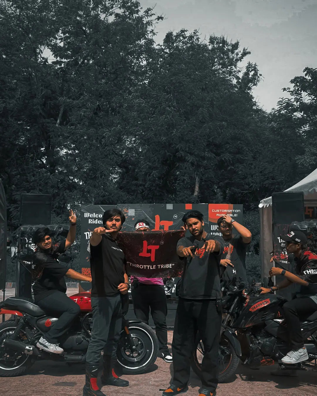 MOKSHA-X-THROTTLE-TRIBE Throttle tribe